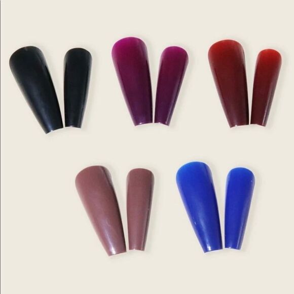 100 Piece Press on Nails Set - Picture 1 of 3